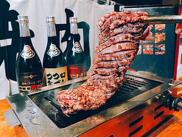 炭火焼きの肉